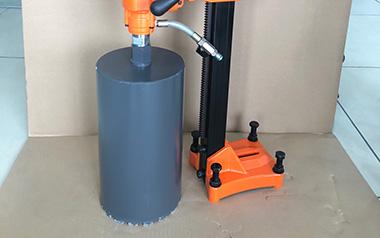 磁力鉆的轉速快慢應該如何進行調整？